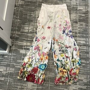 Wide leg linen pants with pockets